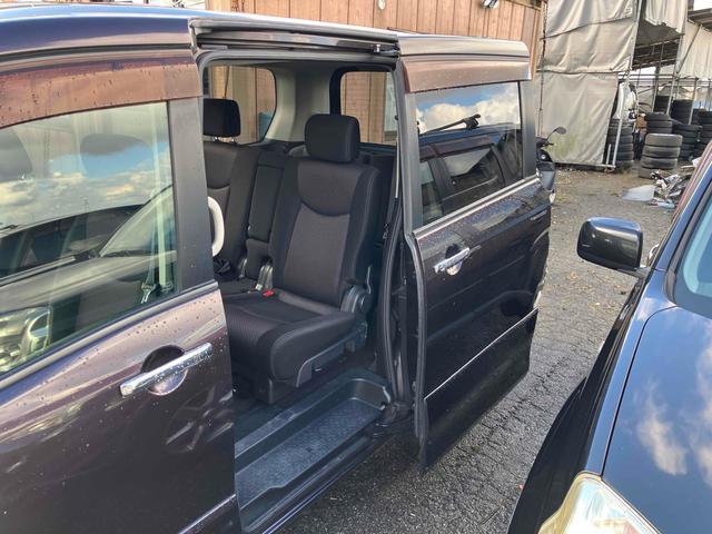 Ref:AUX-21215385 NISSAN SERENA 2011 12 Ref:AUX-21215385 NISSAN SERENA 2011 - Image 12