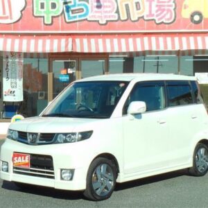 2012 Honda Zest white gasoline used car Japan export