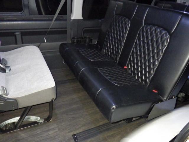 Ref:AUX-21223247 TOYOTA HIACE COMMUTER 2019 - Image 3