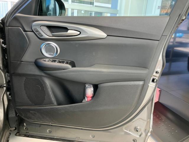 Ref:AUX-21226995 ALFA ROMEO TONALE 2025 - Image 12