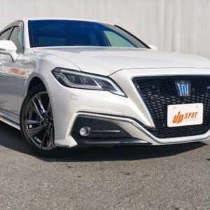 2021 Toyota Crown pearl hybrid used car Japan export