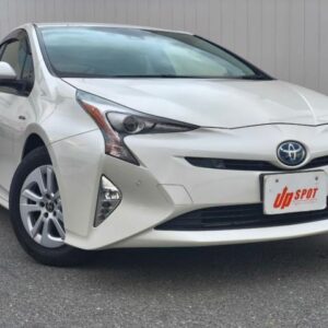2017 Toyota Prius pearl hybrid used car Japan export