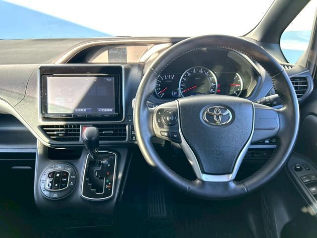 Ref:AUX-21253504 TOYOTA VOXY 2015 - Image 18