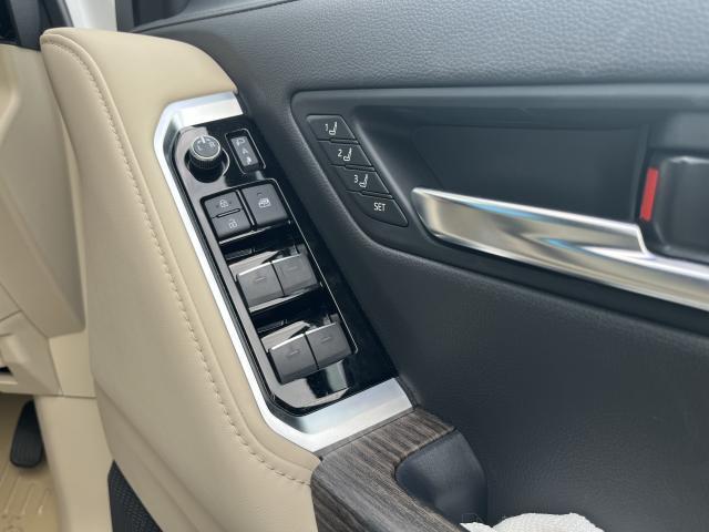 Ref:AUX-21255223 TOYOTA LAND CRUISER 2023 - Image 7