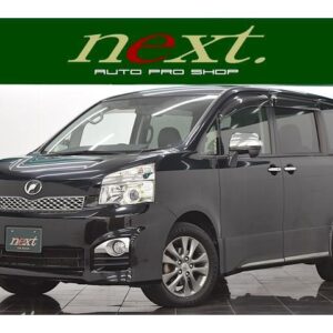 2013 Toyota Voxy black gasoline used car Japan export