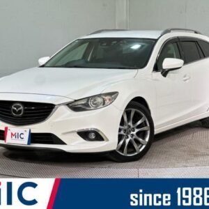 2013 Mazda Atenza Wagon white gasoline used car Japan export