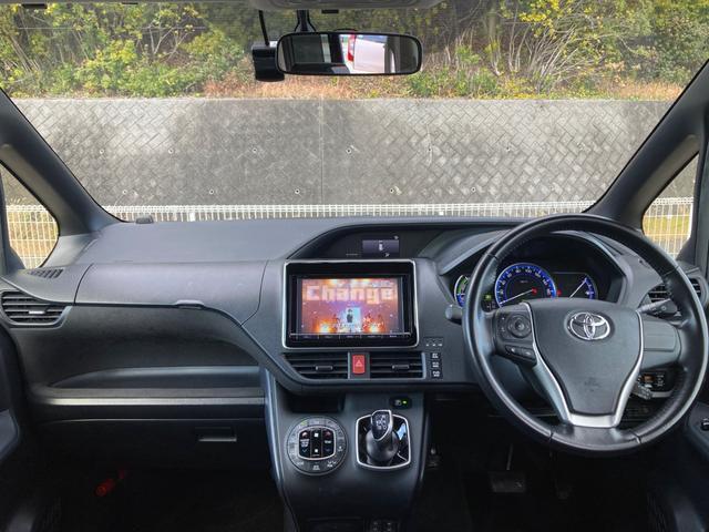 Ref:AUX-21271884 TOYOTA NOAH 2015 - Image 2