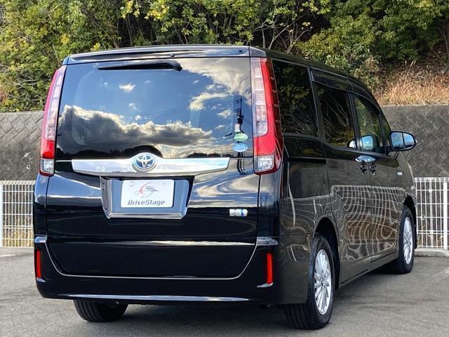 Ref:AUX-21271884 TOYOTA NOAH 2015 - Image 4