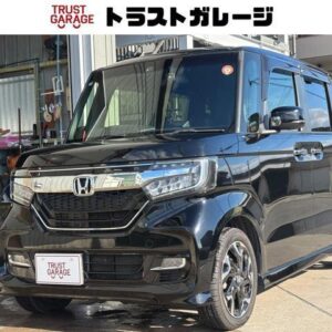 2018 Honda N-Box black gasoline used car Japan export