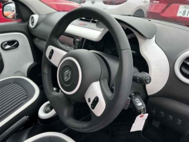 Ref:AUX-21308301 RENAULT TWINGO 2023 - Image 3