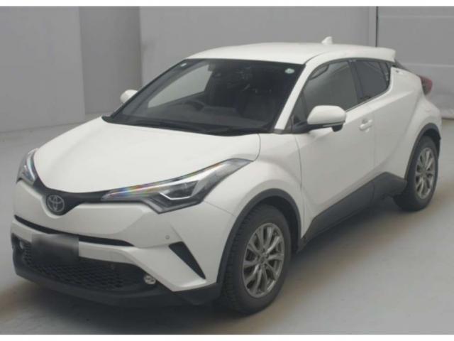 Ref:AUX-21312028 TOYOTA C-HR 2018 - Image 4