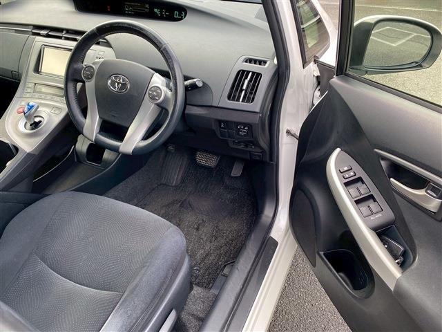 Ref:AUX-21319634 TOYOTA PRIUS 2012 16 Ref:AUX-21319634 TOYOTA PRIUS 2012 - Image 16