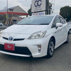 2012 Toyota Prius pearl gasoline used car Japan export