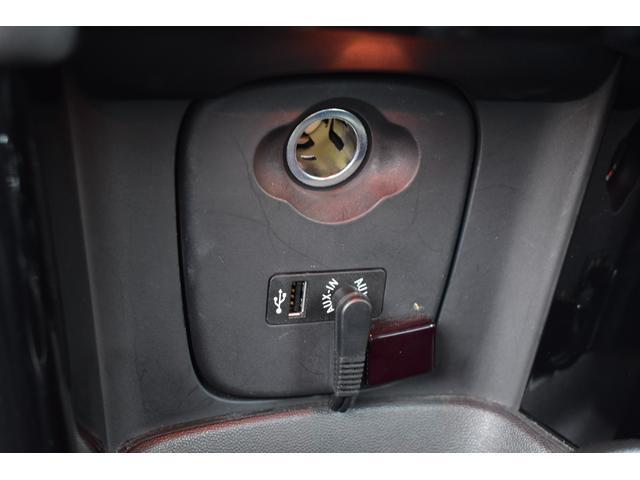 Ref:AUX-21320378 MINI MINI 2014 - Image 9