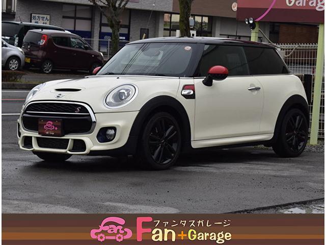 Ref:AUX-21320378 MINI MINI 2014