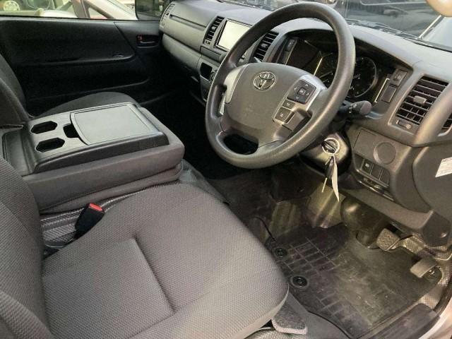Ref:AUX-21330228 TOYOTA HIACE VAN 2020 - Image 4