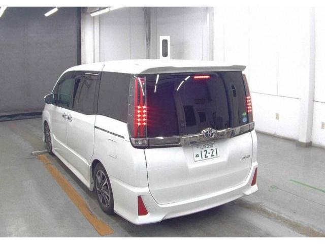 Ref:AUX-21344546 TOYOTA NOAH 2018 - Image 2
