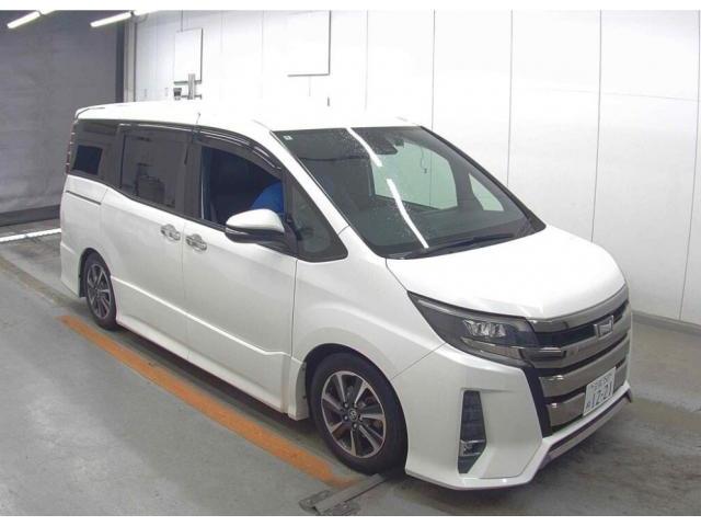 Ref:AUX-21344546 TOYOTA NOAH 2018 - Image 4