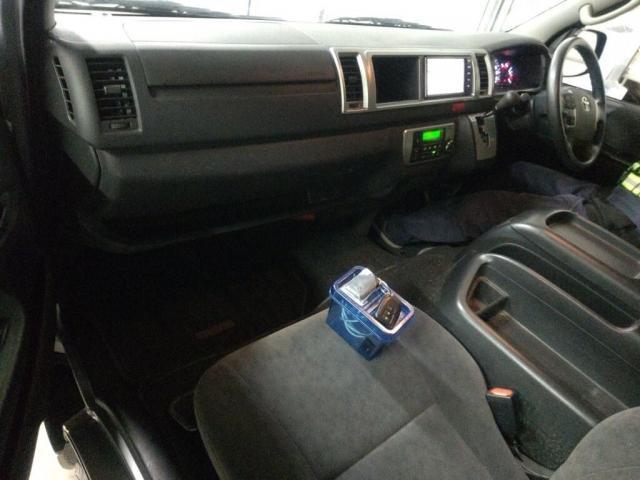 Ref:AUX-21344899 TOYOTA HIACE WAGON 2020 - Image 3