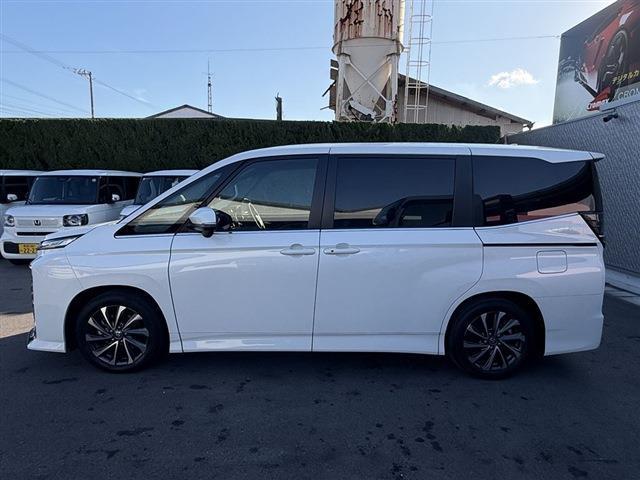 Ref:AUX-21348823 TOYOTA VOXY 2025 - Image 3