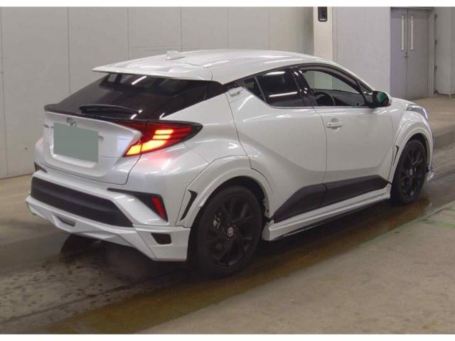 Ref:AUX-21348941 TOYOTA C-HR 2022 - Image 2