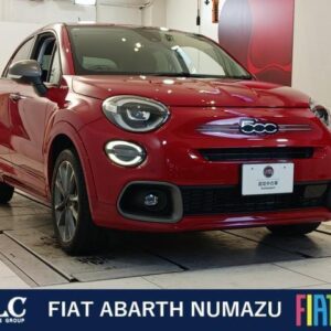2025 Fiat 500X red gasoline used car Japan export