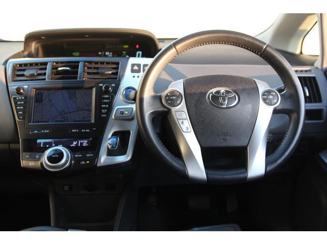 Ref:AUX-21377332 TOYOTA PRIUS ALPHA 2012 - Image 18