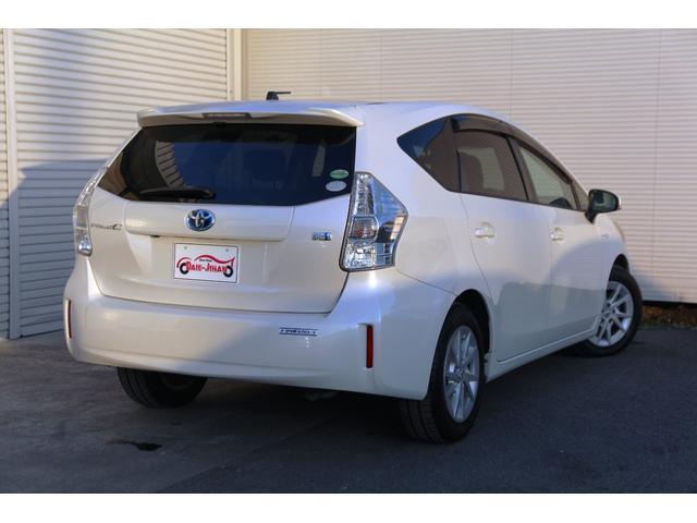 Ref:AUX-21377332 TOYOTA PRIUS ALPHA 2012 - Image 3