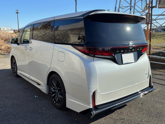 Ref:AUX-21469832 TOYOTA VELLFIRE HYBRID 2023 - Image 3