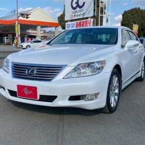 2009 Lexus Ls pearl gasoline used car Japan export