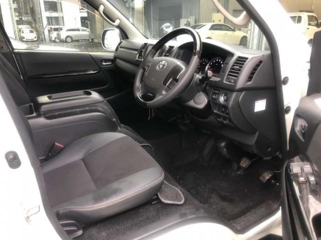Ref:AUX-21552961 TOYOTA HIACE VAN 2015 - Image 4