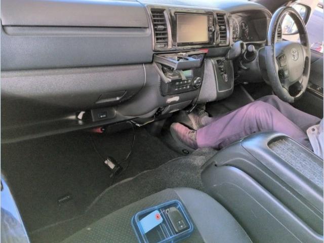 Ref:AUX-21553143 TOYOTA HIACE VAN 2018 - Image 4