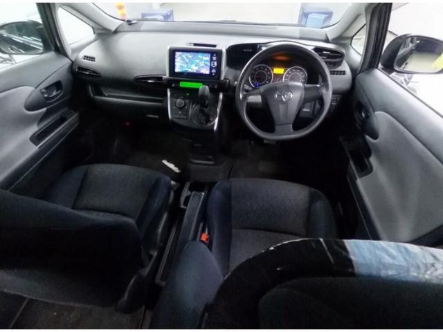Ref:AUX-21553149 TOYOTA WISH 2011 - Image 3
