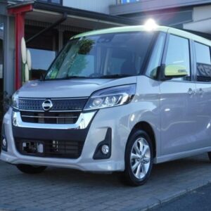 2018 Nissan Dayz Roox gray gasoline used car Japan export