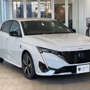 2025 Peugeot 308 white hybrid used car Japan export