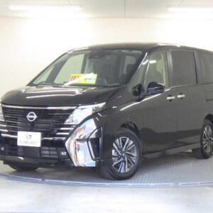 2025 Nissan Serena black gasoline used car Japan export