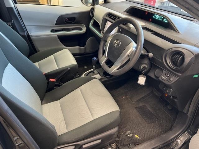 Ref:AUX-21584610 TOYOTA AQUA 2013 - Image 4