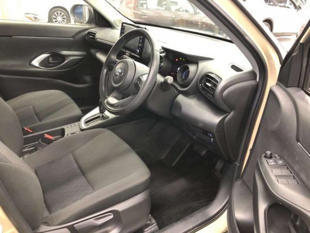 Ref:AUX-21588325 TOYOTA YARIS CROSS 2022 - Image 11