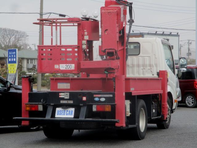 Ref:AUX-21588395 HINO DUTRO 2011 - Image 2