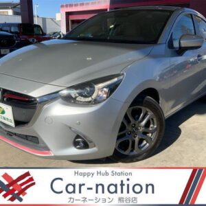 2018 Mazda Demio silver diesel used car Japan export