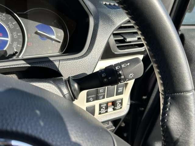 Ref:AUX-21655717 TOYOTA NOAH 2018 7 Ref:AUX-21655717 TOYOTA NOAH 2018 - Image 7