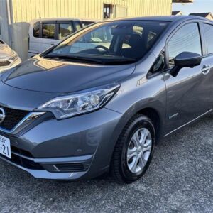 2020 Nissan Note gunmetal hybrid used car Japan export