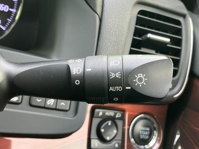 Ref:AUX-21677012 TOYOTA CROWN 2015 16 Ref:AUX-21677012 TOYOTA CROWN 2015 - Image 16