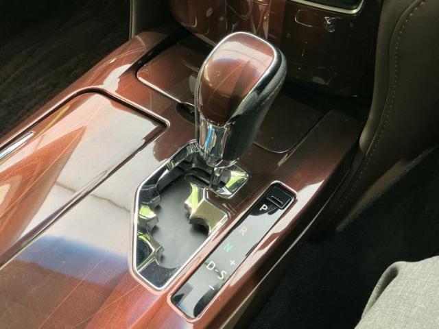 Ref:AUX-21677012 TOYOTA CROWN 2015 18 Ref:AUX-21677012 TOYOTA CROWN 2015 - Image 18