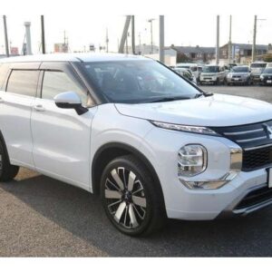 2024 Mitsubishi Outlander white hybrid used car Japan export