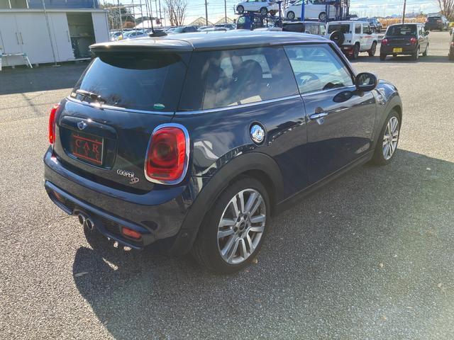 Ref:AUX-21707830 MINI MINI 2017 12 Ref:AUX-21707830 MINI MINI 2017 - Image 12