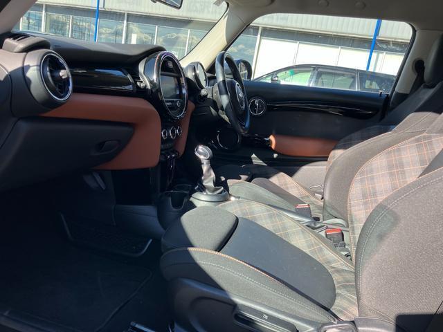 Ref:AUX-21707830 MINI MINI 2017 18 Ref:AUX-21707830 MINI MINI 2017 - Image 18
