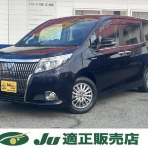 2015 Toyota Esquire black hybrid used car Japan export