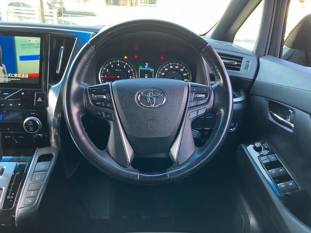 Ref:AUX-21725912 TOYOTA VELLFIRE 2017 4 Ref:AUX-21725912 TOYOTA VELLFIRE 2017 - Image 4