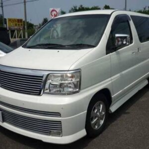 2001 Nissan Elgrand pearl gasoline used car Japan export